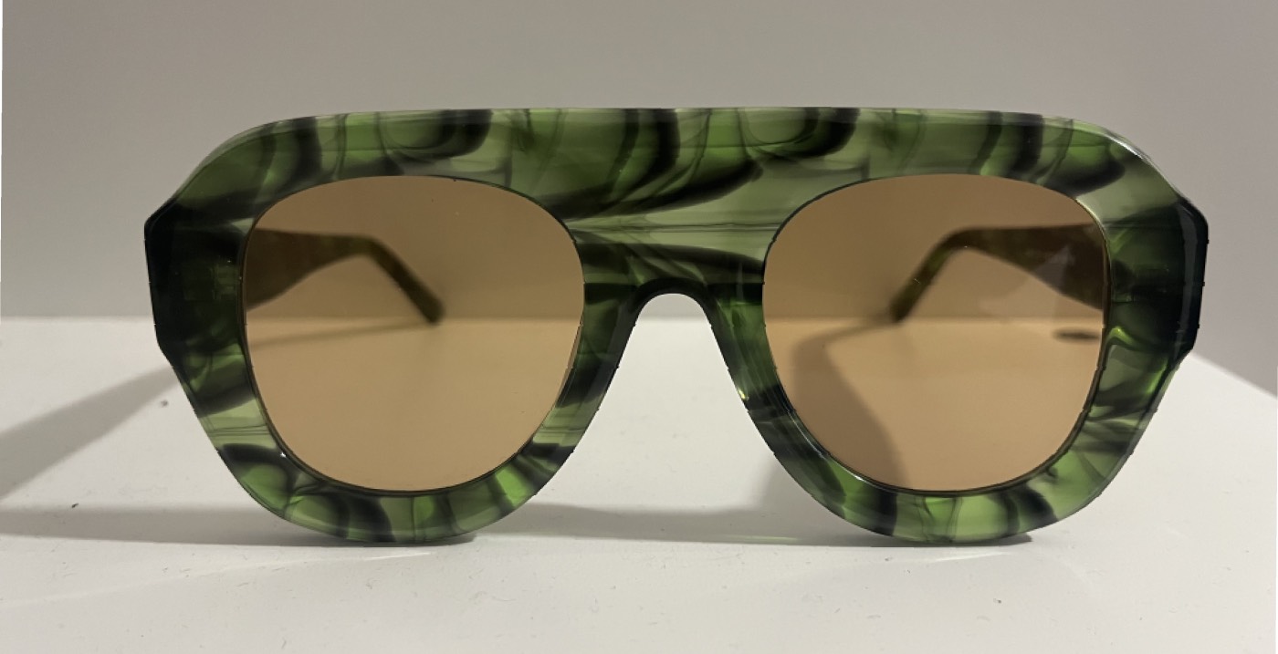 Gafas de acetato en todos verdes y grises con lente cat2 tamaño grande.